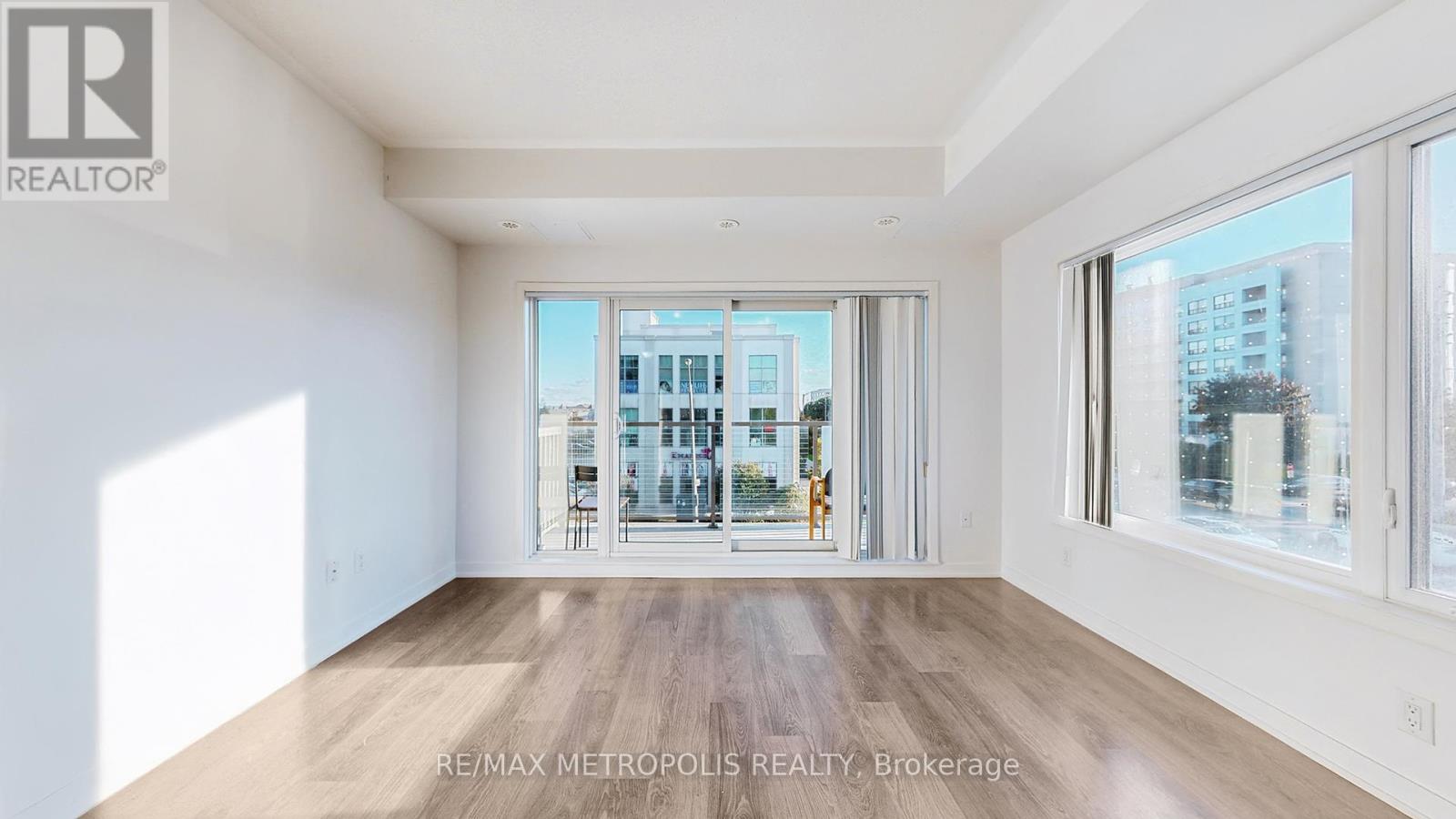 310 - 20 Orchid Court, Toronto, Ontario  M2L 2X8 - Photo 7 - C12454317