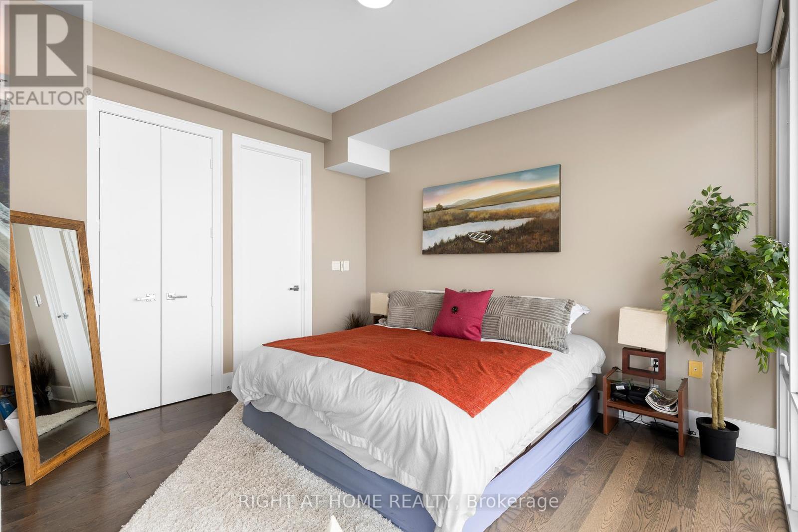 413 - 29 Queens Quay, Toronto, Ontario  M5E 0A4 - Photo 16 - C12454326