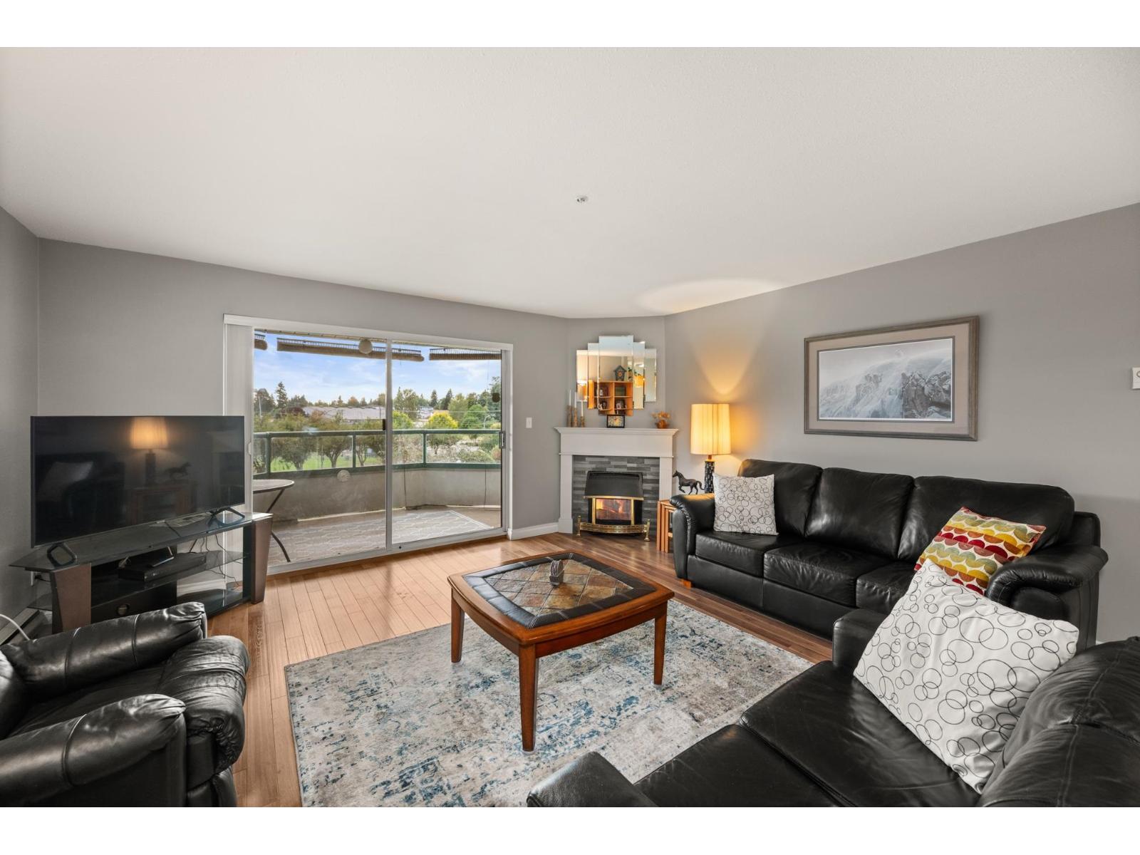 226 2451 Gladwin Road, Abbotsford, British Columbia  V2T 3N8 - Photo 3 - R3055612
