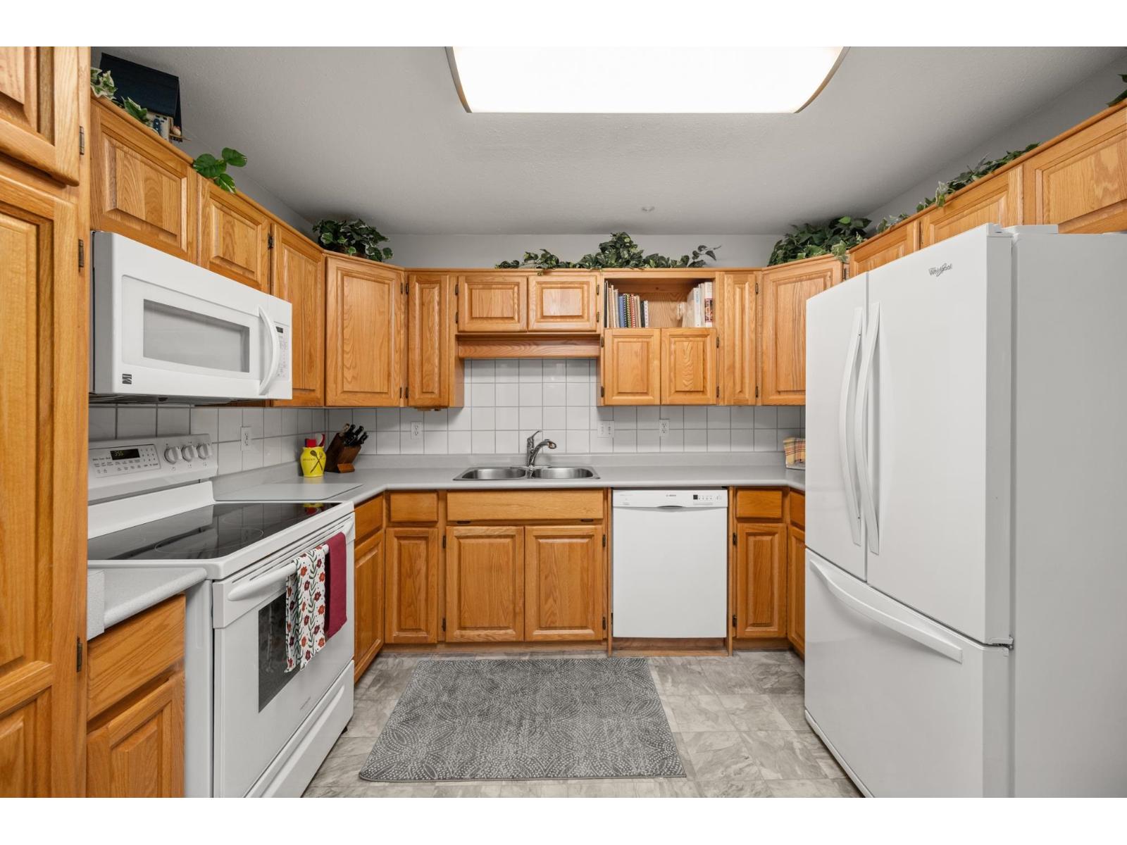 226 2451 Gladwin Road, Abbotsford, British Columbia  V2T 3N8 - Photo 14 - R3055612