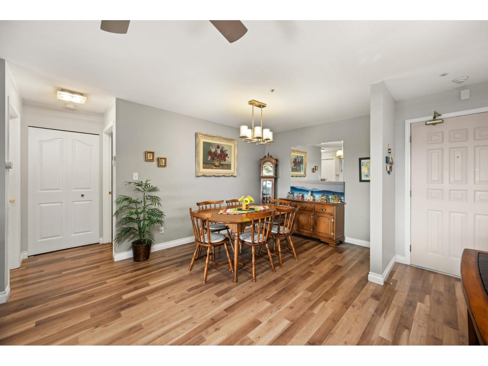 226 2451 Gladwin Road, Abbotsford, British Columbia  V2T 3N8 - Photo 9 - R3055612