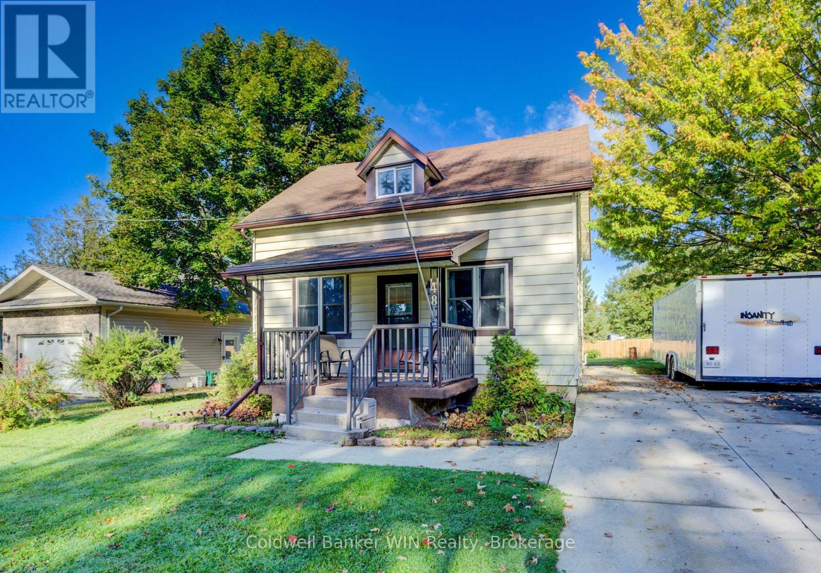 481 Birmingham Street W, Wellington North, Ontario  N0G 2L1 - Photo 3 - X12453527