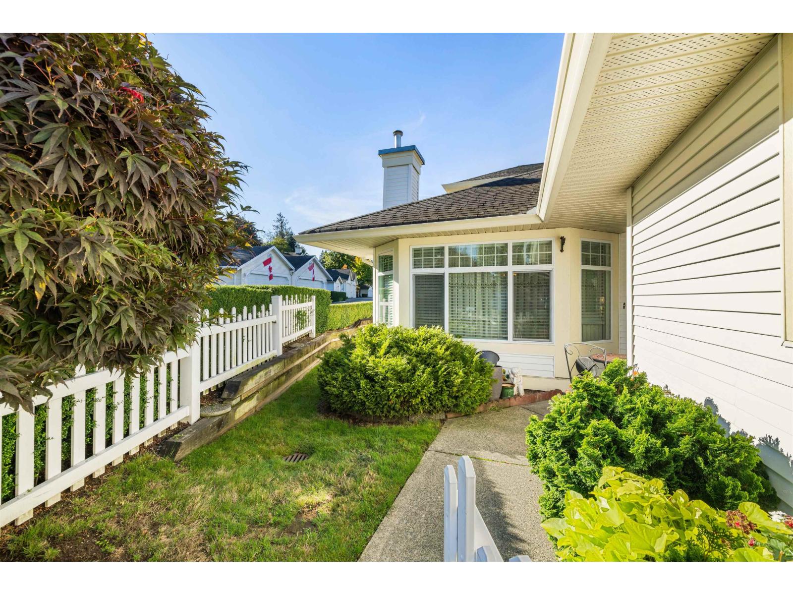 58 9208 208th Street, Langley, British Columbia  V1M 2M9 - Photo 3 - R3056576