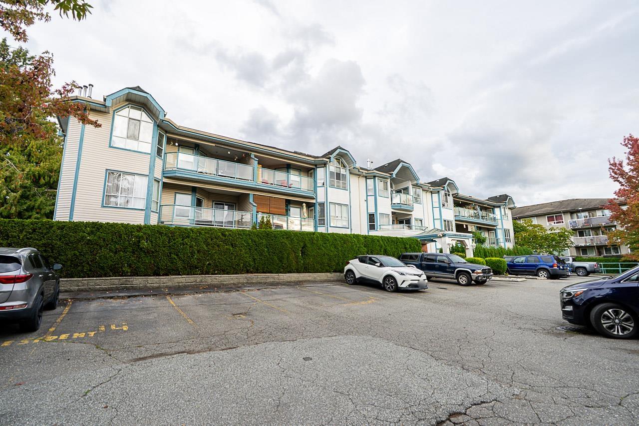 403 5646 200 Street, Langley, British Columbia  V3A 1M8 - Photo 2 - R3056597