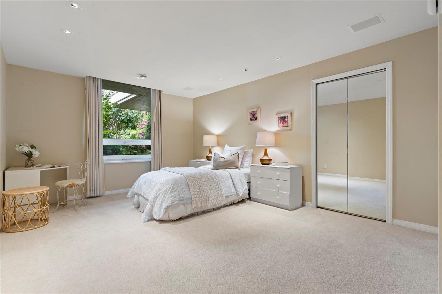 301 15050 Prospect Avenue, White Rock, British Columbia  V4B 2B4 - Photo 28 - R3055497