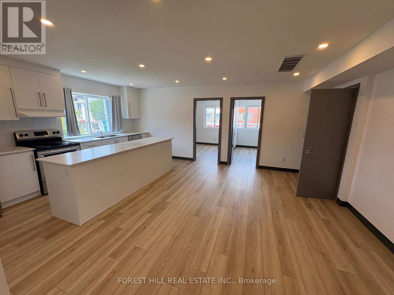 2 - 2879 Danforth Avenue, Toronto, Ontario  M4C 1M3 - Photo 3 - E12454204
