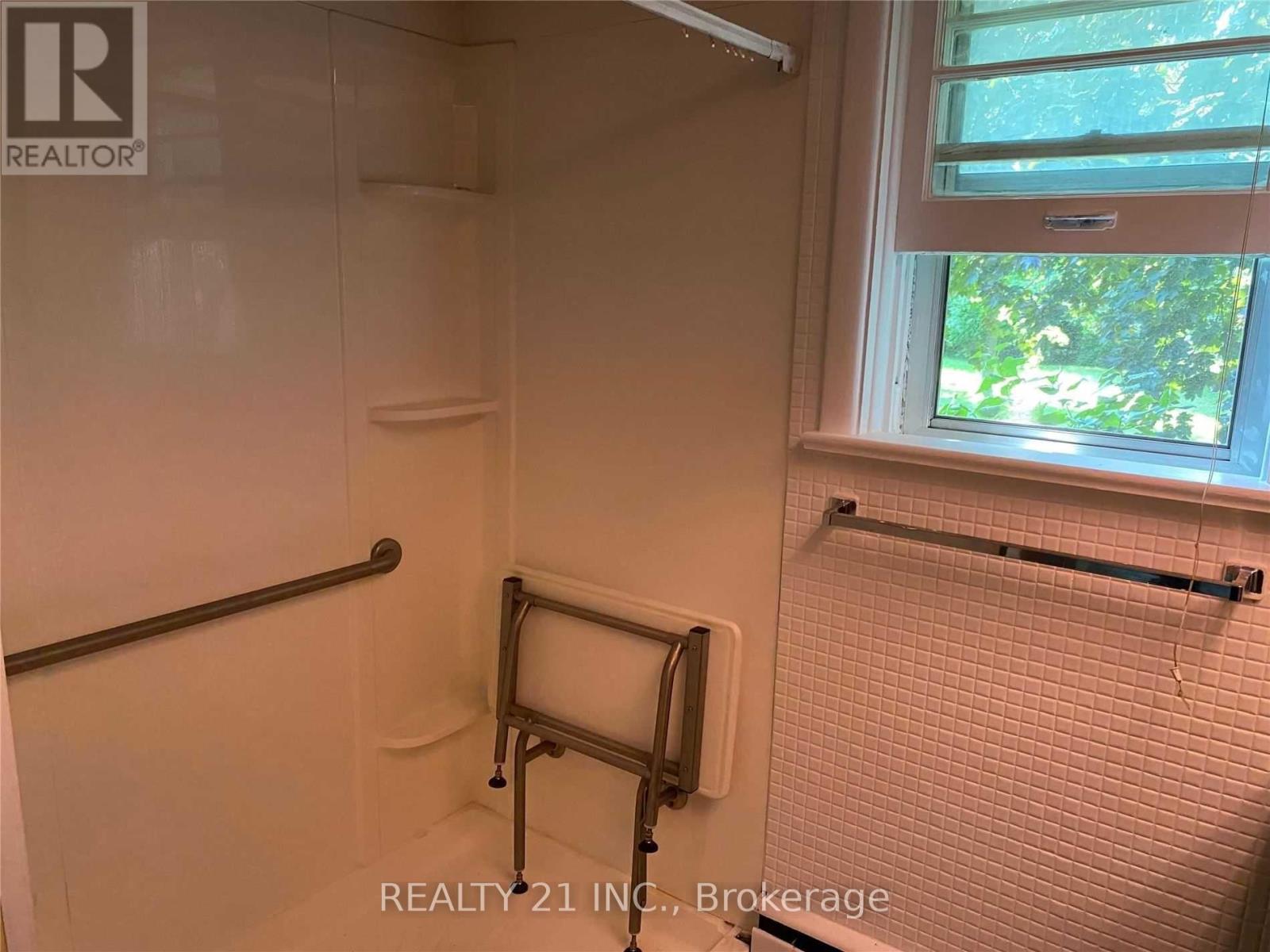 56 Galloway Road, Toronto, Ontario  M1E 1W5 - Photo 11 - E12454266