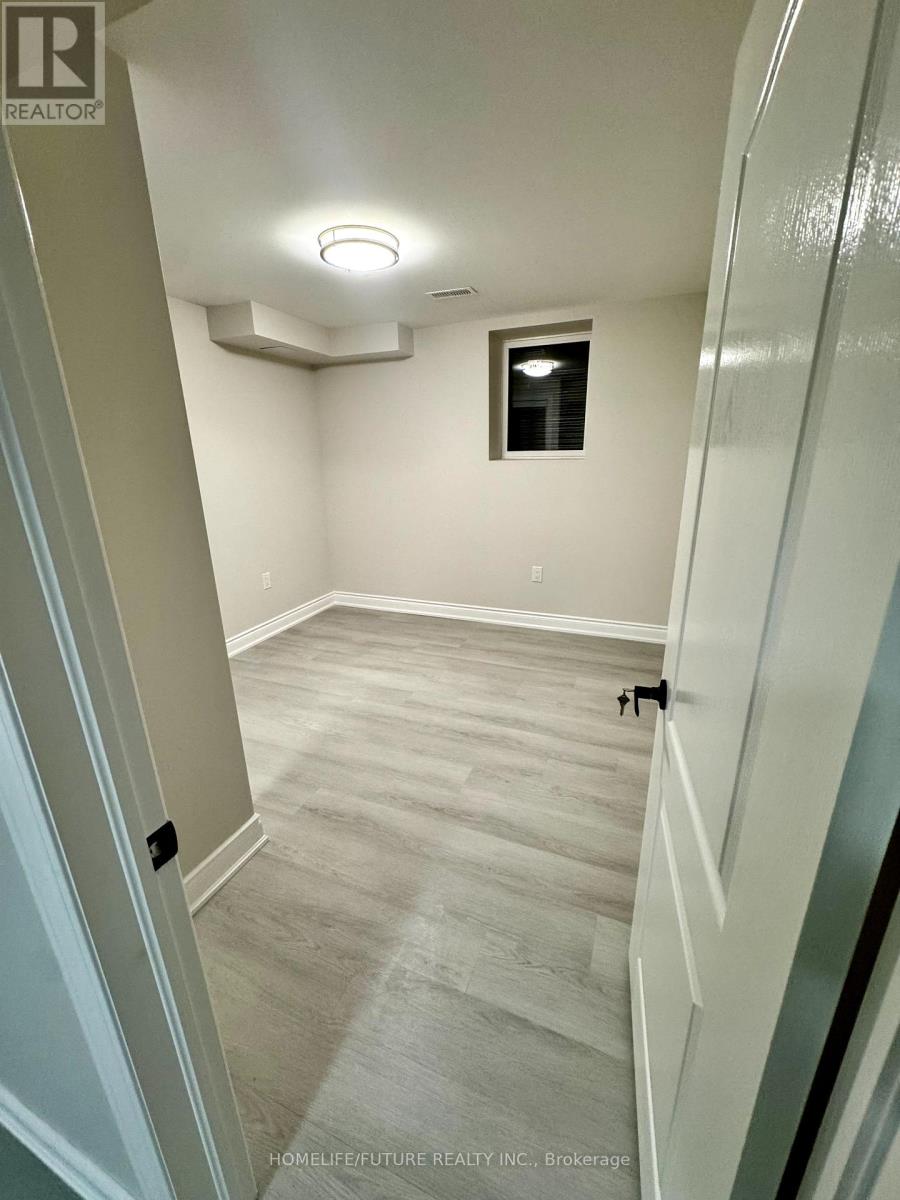Bsmt - 243 Crombie Street, Clarington, Ontario  L1C 0T8 - Photo 3 - E12454309