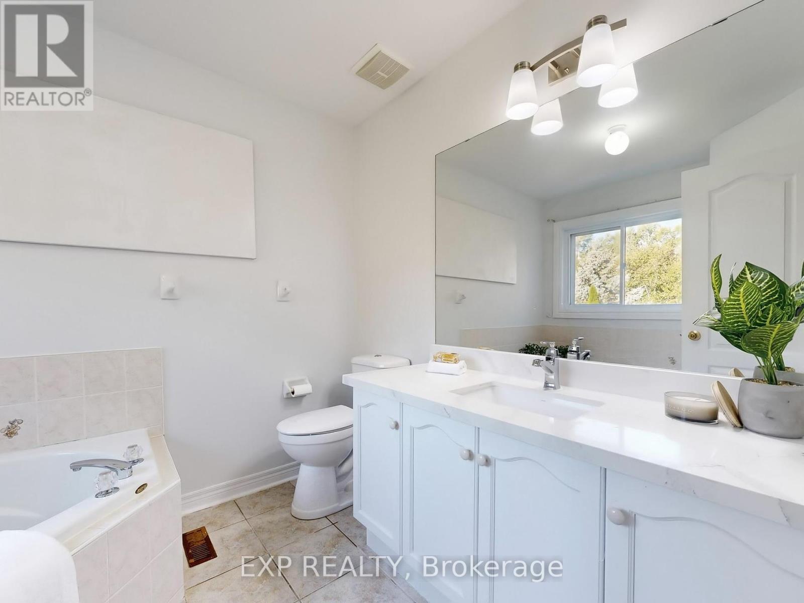 1151 Gossamer Drive, Pickering, Ontario  L1X 2T8 - Photo 15 - E12454349