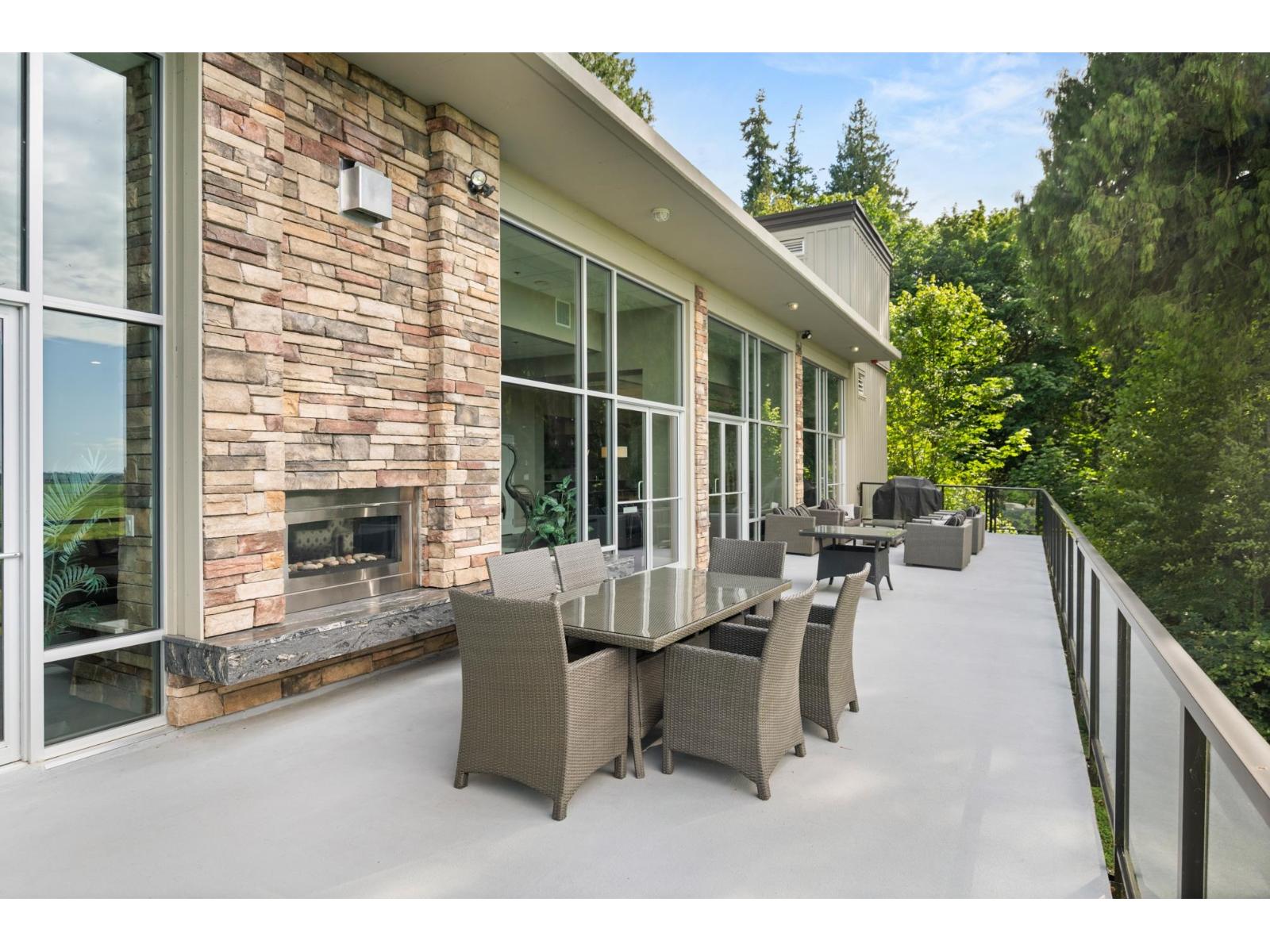 113 15185 36 Avenue, Surrey, British Columbia  V3Z 4R3 - Photo 31 - R3055660