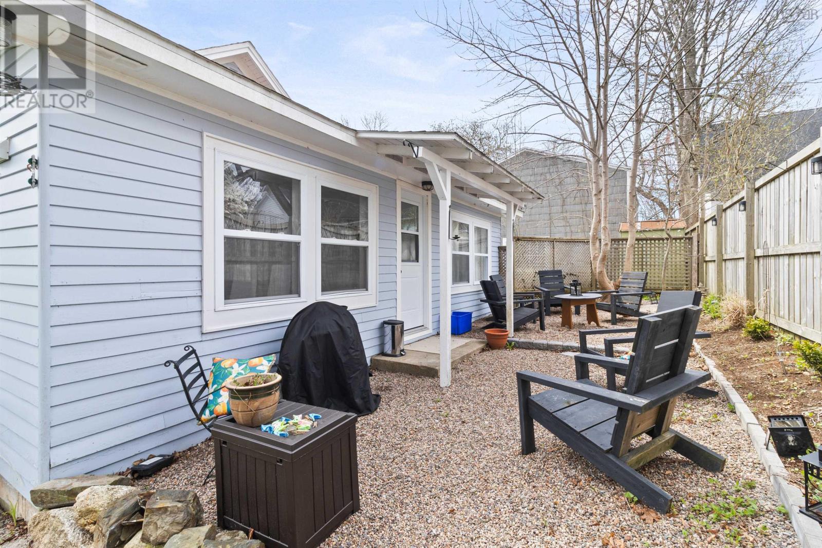 89&93 Queen Street, Chester, Nova Scotia  B0J 1J0 - Photo 20 - 202525518