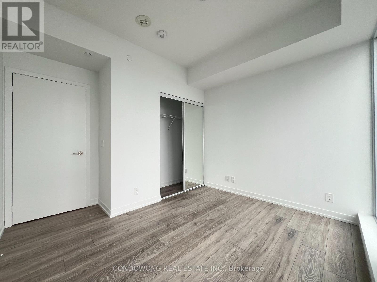 4202 - 55 Mercer Street, Toronto, Ontario  M5V 0W4 - Photo 6 - C12453043