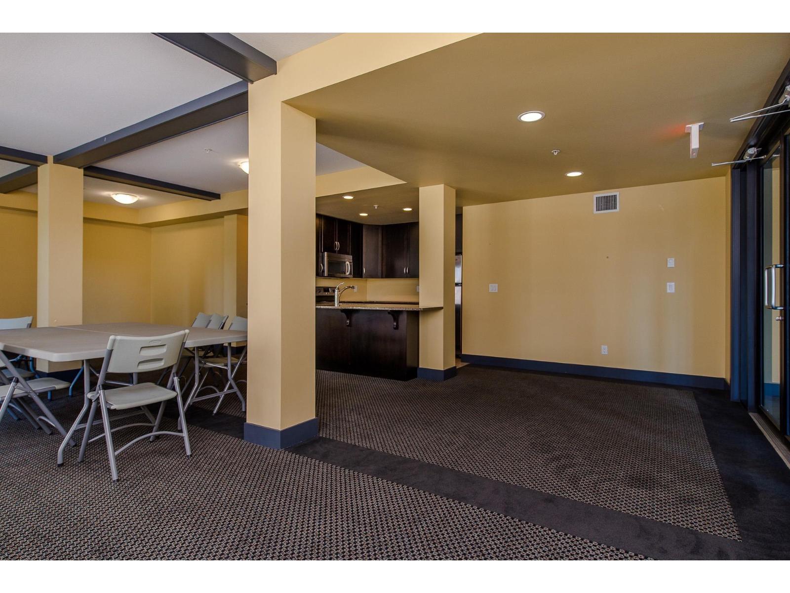 210 3192 Gladwin Road, Abbotsford, British Columbia  V2T 6M9 - Photo 29 - R3055979