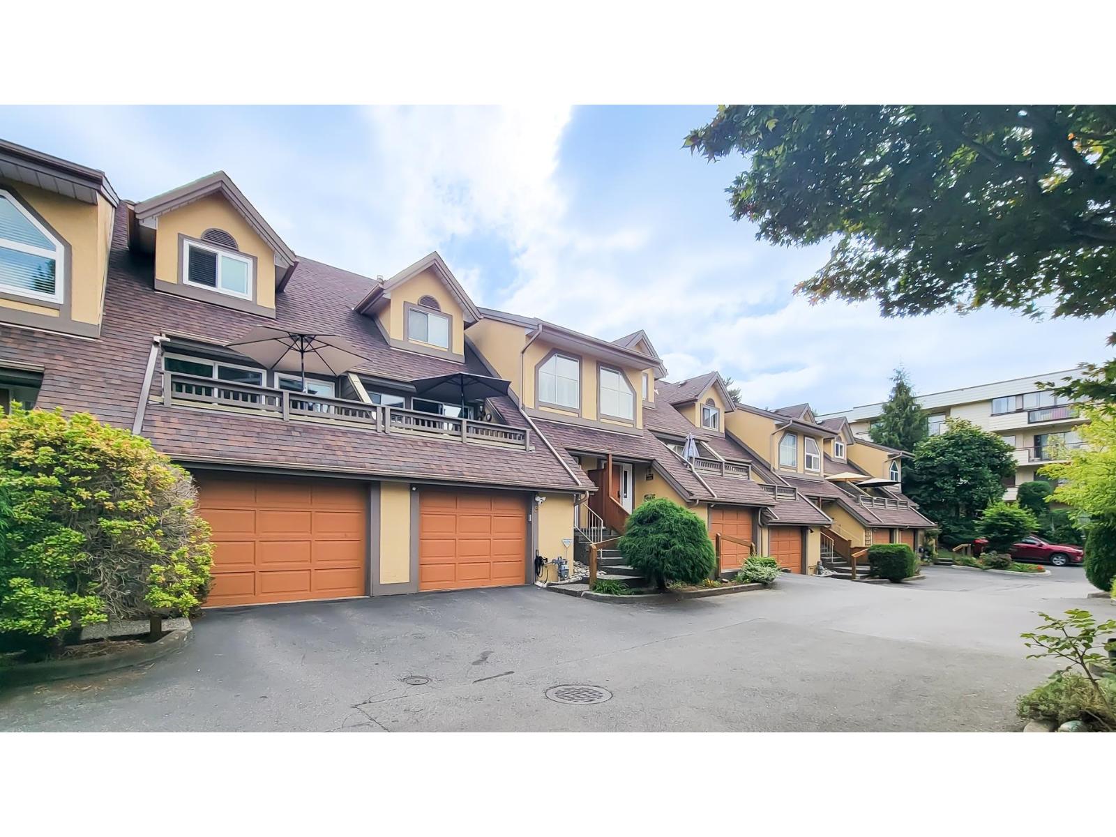 9 2952 Nelson Place, Abbotsford, British Columbia  V2S 7G2 - Photo 2 - R3055493