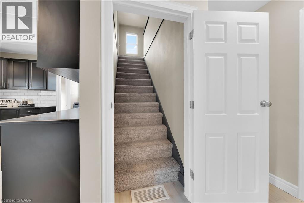 350 Pottruff Road N, Hamilton, Ontario  L8H 2M4 - Photo 27 - 40777920
