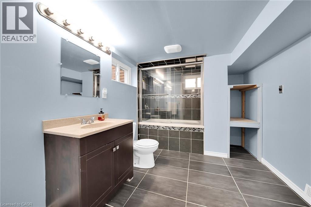 350 Pottruff Road N, Hamilton, Ontario  L8H 2M4 - Photo 39 - 40777920