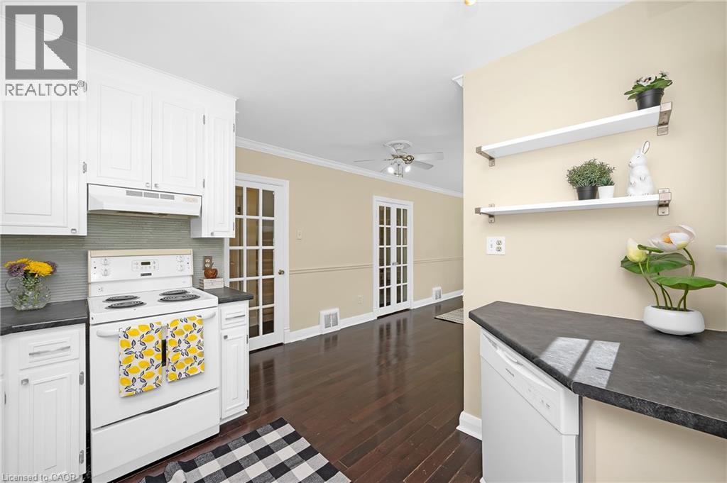 2067 Maplewood Drive, Burlington, Ontario  L7R 2C6 - Photo 11 - 40777900