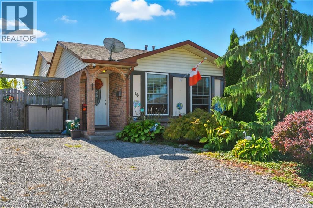16 Dodds Court, Fort Erie, Ontario  L2A 5Z2 - Photo 1 - 40777767