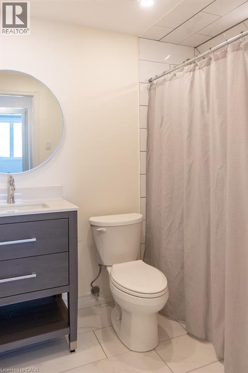 359 Queensdale Avenue E Unit# Upper, Hamilton, Ontario  L9A 1L5 - Photo 6 - 40777715