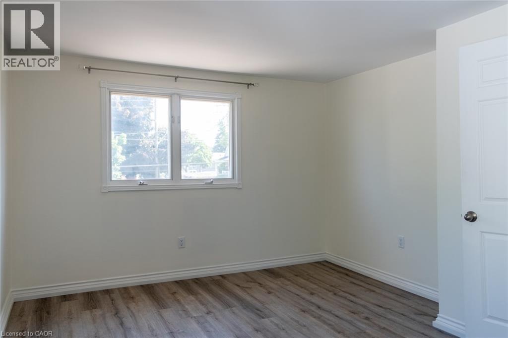 359 Queensdale Avenue E Unit# Upper, Hamilton, Ontario  L9A 1L5 - Photo 9 - 40777715
