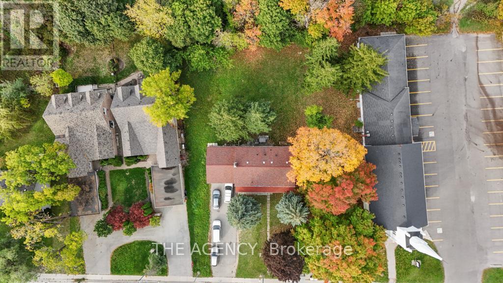9846 Keele Street, Vaughan (Maple), Ontario  L6A 3Y4 - Photo 4 - N12454288