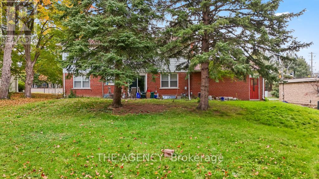 9846 Keele Street, Vaughan (Maple), Ontario  L6A 3Y4 - Photo 8 - N12454288