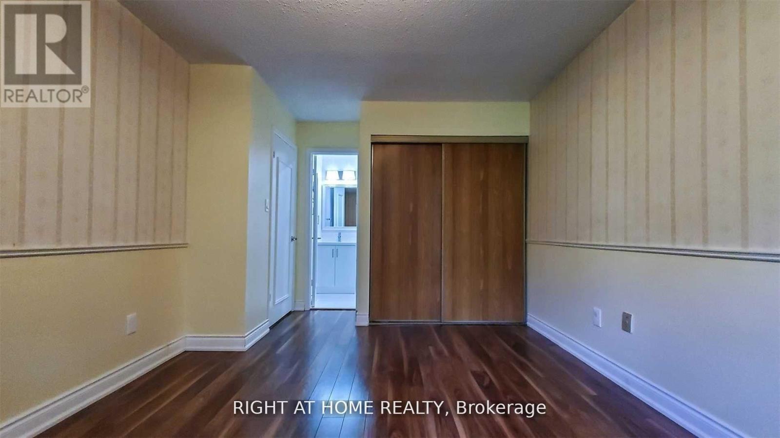 28 Baywood Court, Markham, Ontario  L3T 5W3 - Photo 19 - N12454314