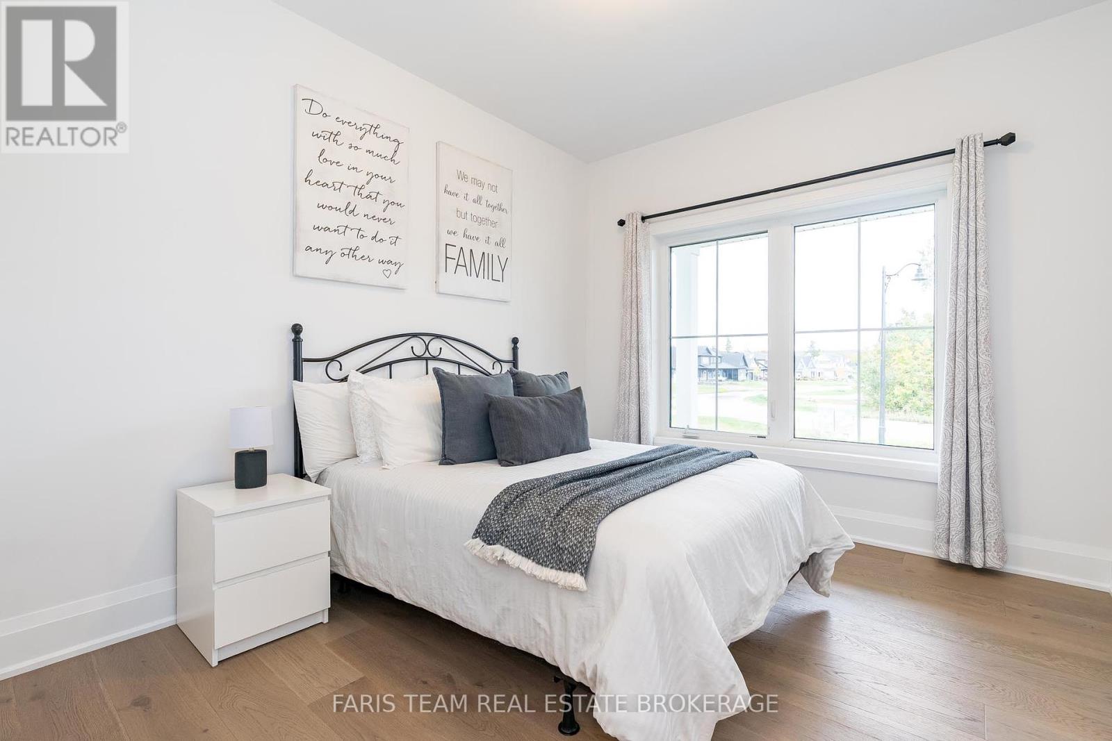 17 Clydesdale Court, Oro-Medonte, Ontario  L0K 1E0 - Photo 25 - S12454302