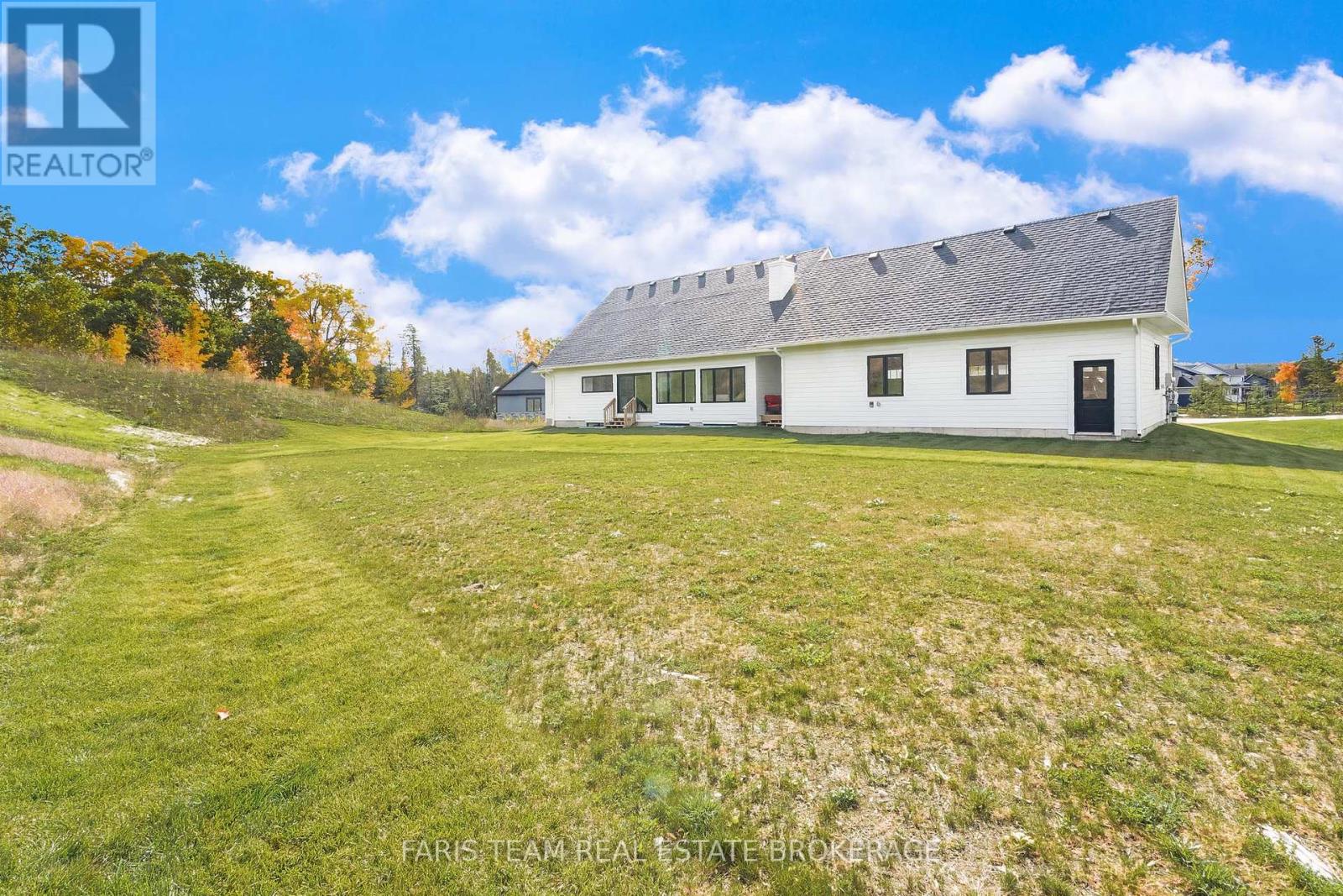 17 Clydesdale Court, Oro-Medonte, Ontario  L0K 1E0 - Photo 43 - S12454302