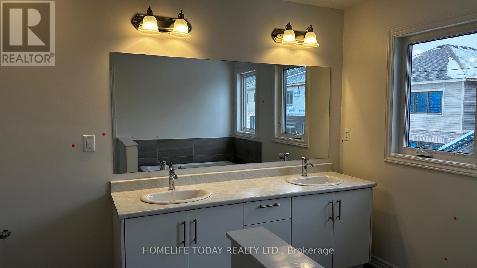 7 Phoenix Boulevard, Barrie, Ontario  L9S 2Z4 - Photo 12 - S12454348