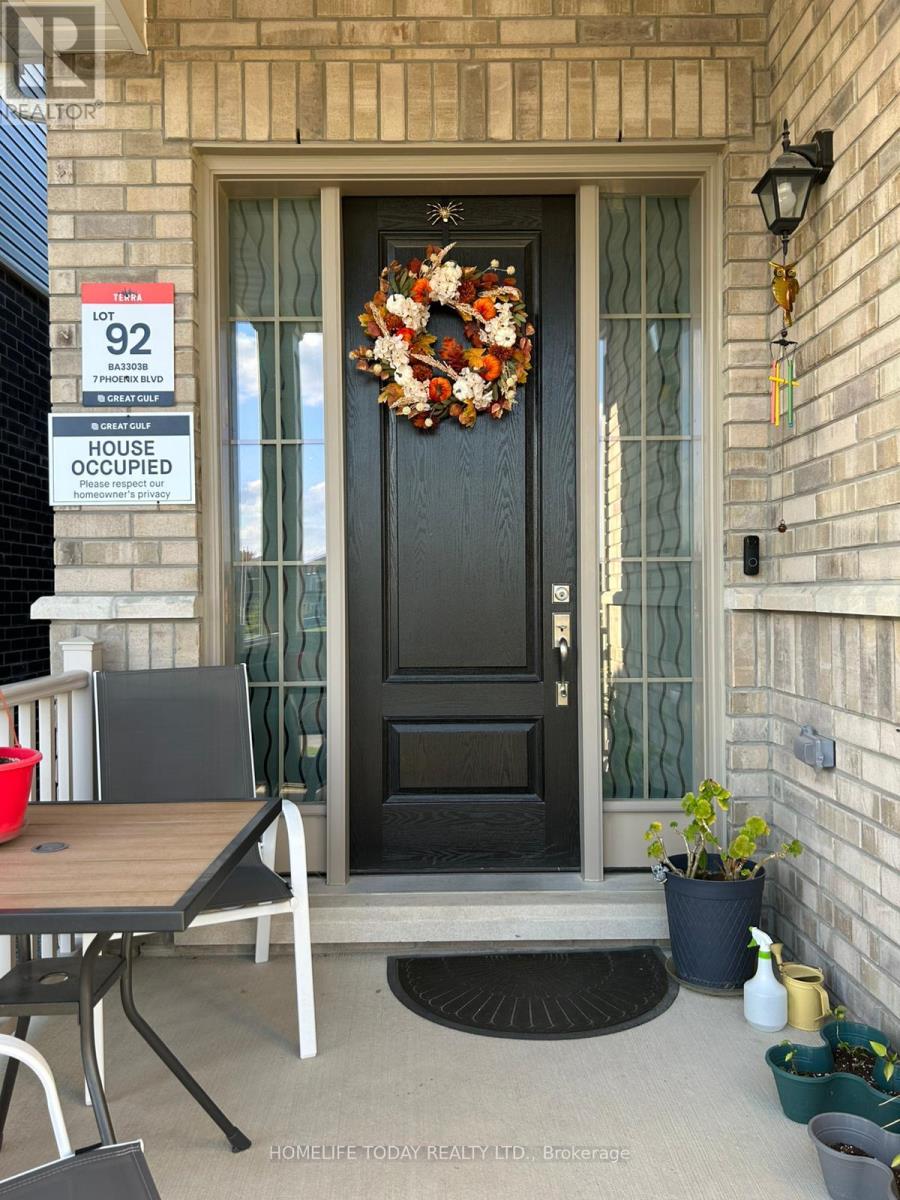 7 Phoenix Boulevard, Barrie, Ontario  L9S 2Z4 - Photo 3 - S12454348