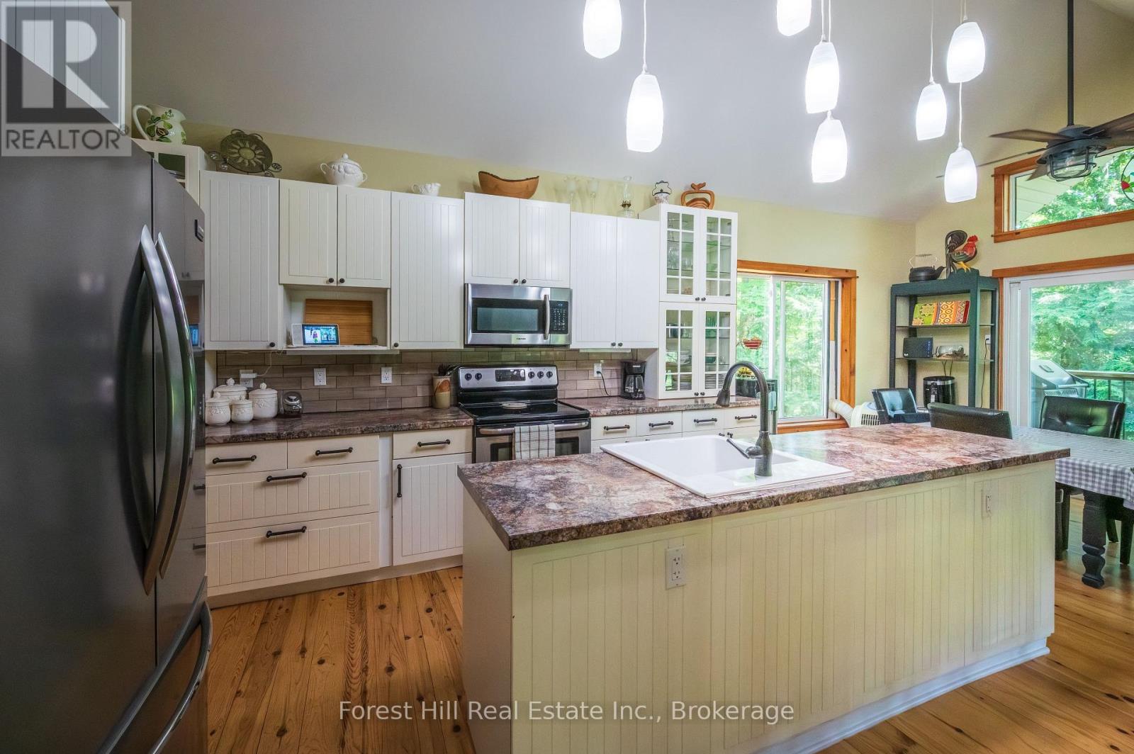 1289 Delbrooke Road, Lake Of Bays (Ridout), Ontario  P0H 1H0 - Photo 15 - X12454411