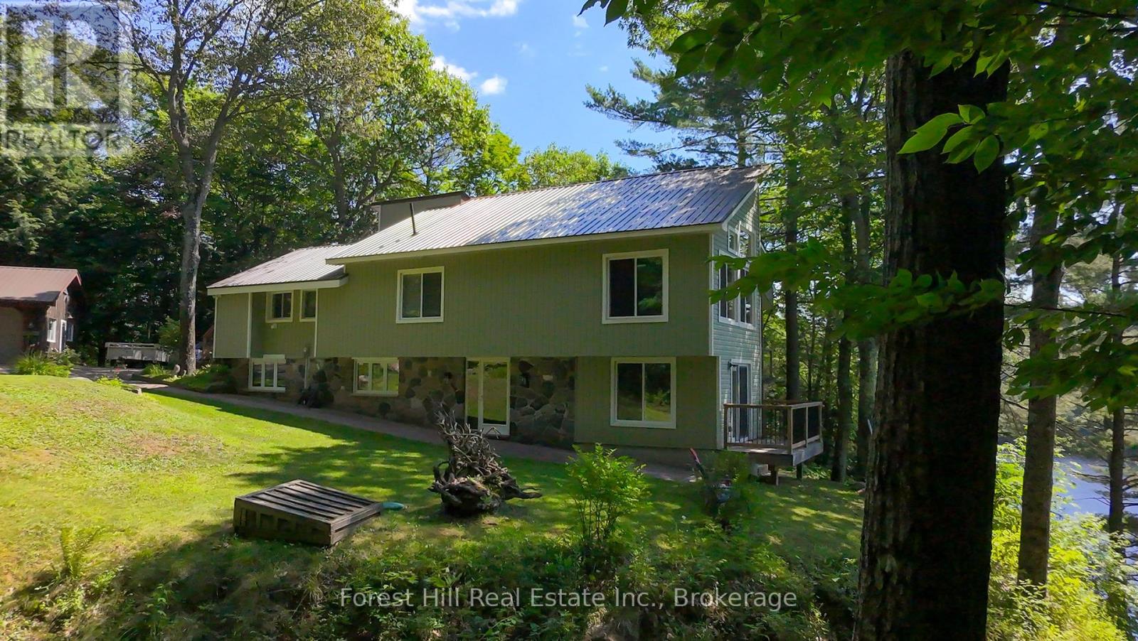 1289 Delbrooke Road, Lake Of Bays (Ridout), Ontario  P0H 1H0 - Photo 2 - X12454411