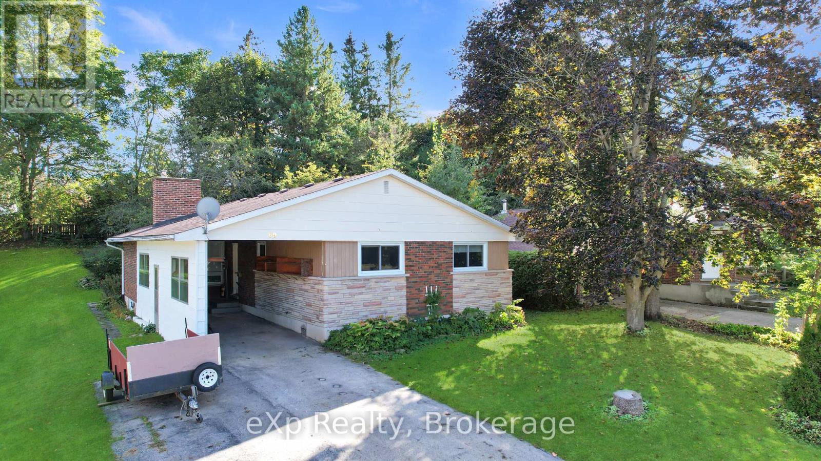69 8TH STREET, Hanover, Ontario