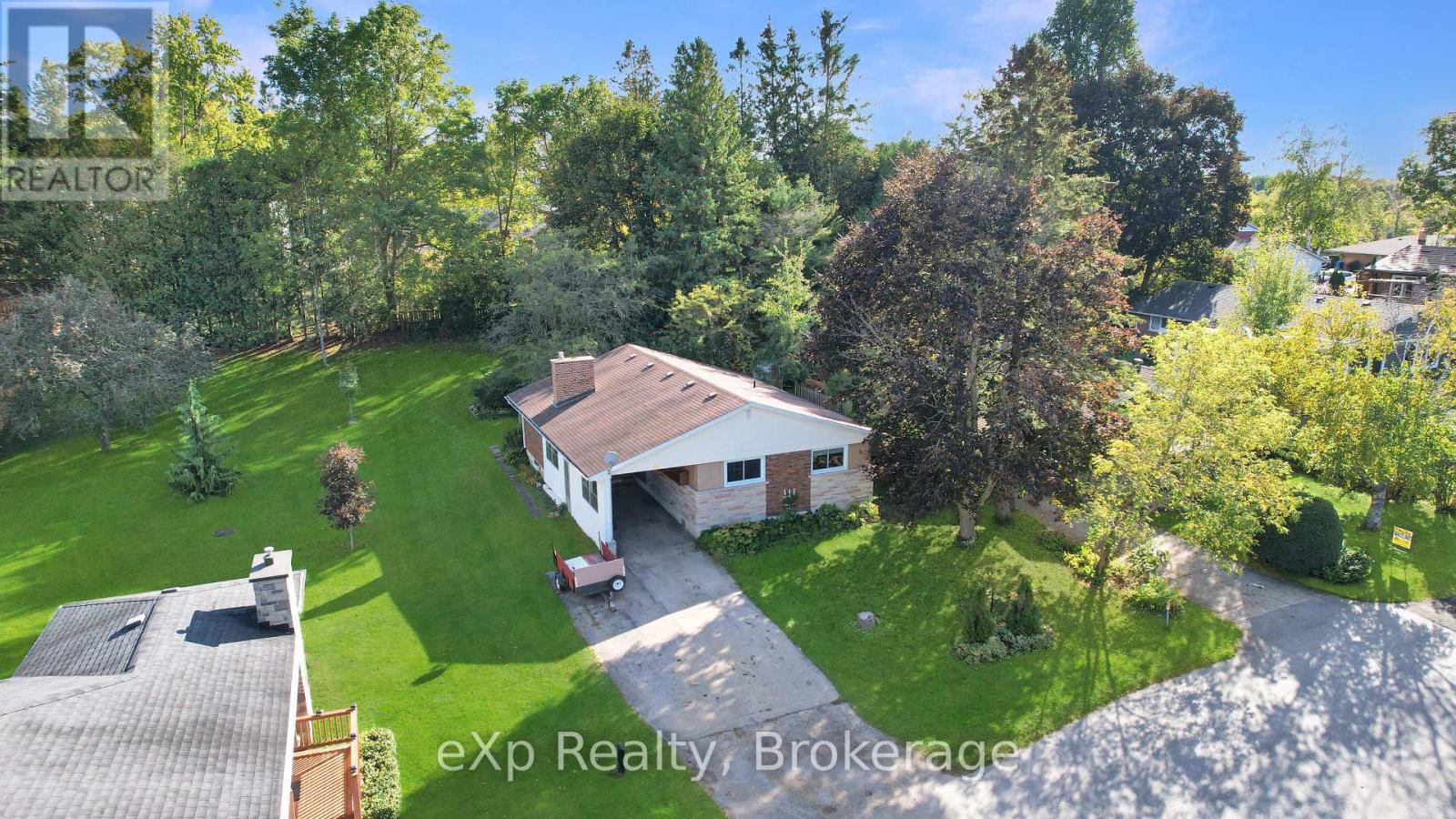69 8th Street, Hanover, Ontario  N4N 1J1 - Photo 3 - X12454421