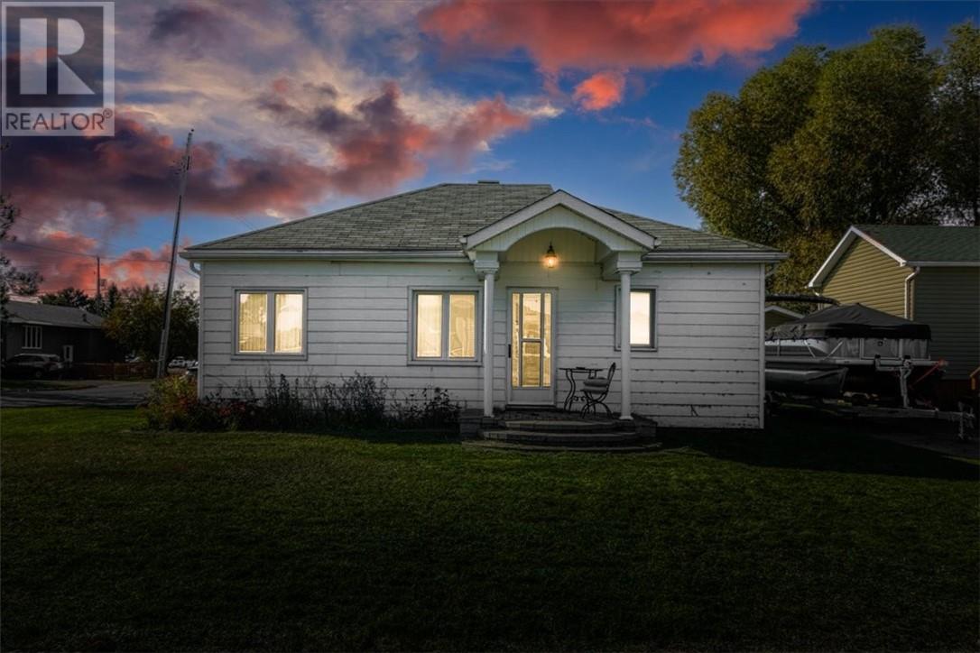 17 Morin Street, Chelmsford, Ontario  P0M 1L0 - Photo 8 - 2125158