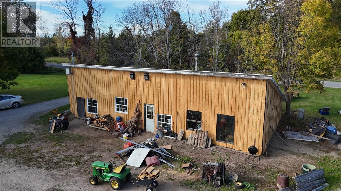 395 North Channel Drive, Little Current, Ontario  P0P 1K0 - Photo 11 - 2125154