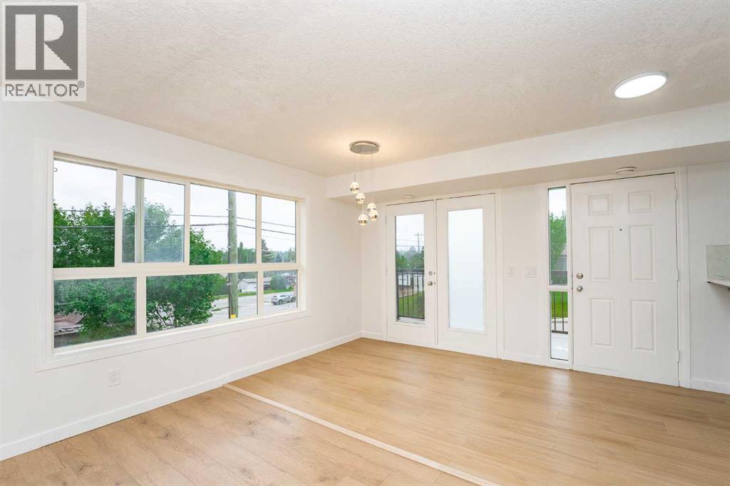 3, 55 Collingwood Place Nw, Calgary, Alberta  T2L 0R1 - Photo 4 - A2253421