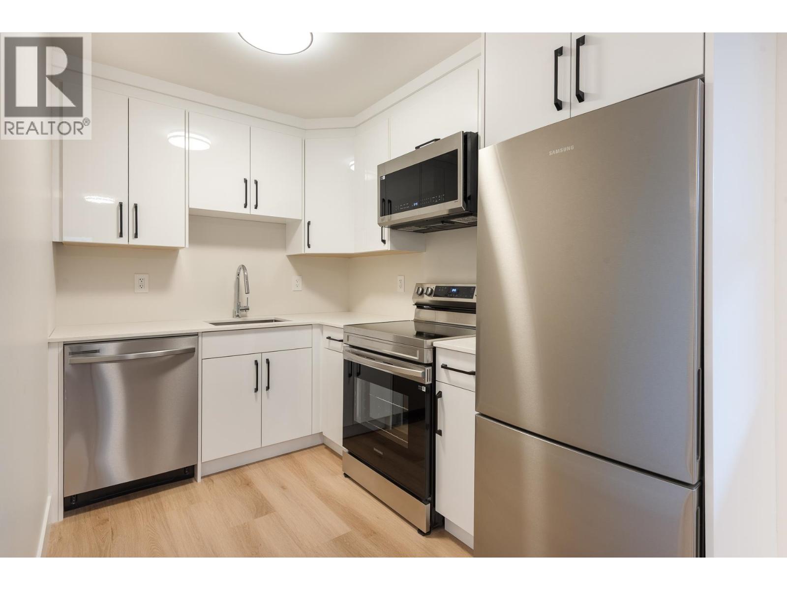 4413 Oxford Street, Burnaby, British Columbia  V5C 1E6 - Photo 30 - R3053380