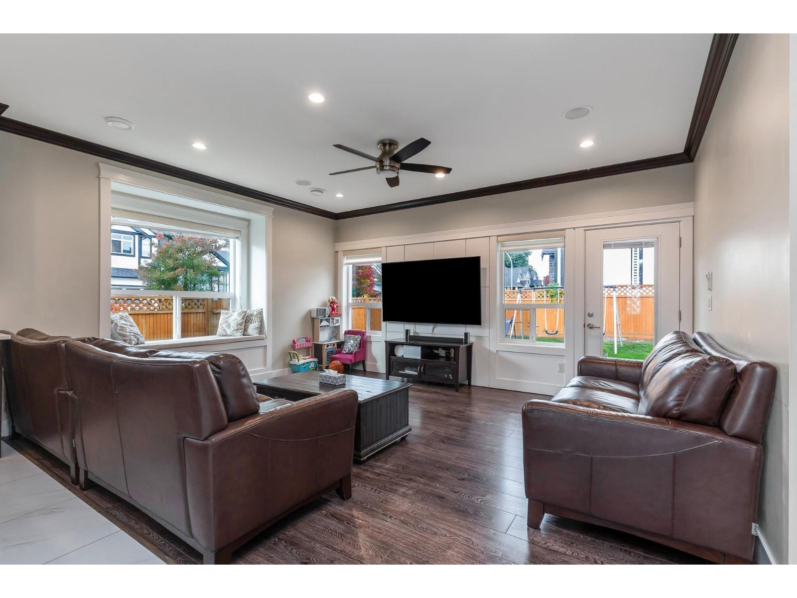 27625 Railcar Crescent, Abbotsford, British Columbia  V4X 0B8 - Photo 9 - R3057055