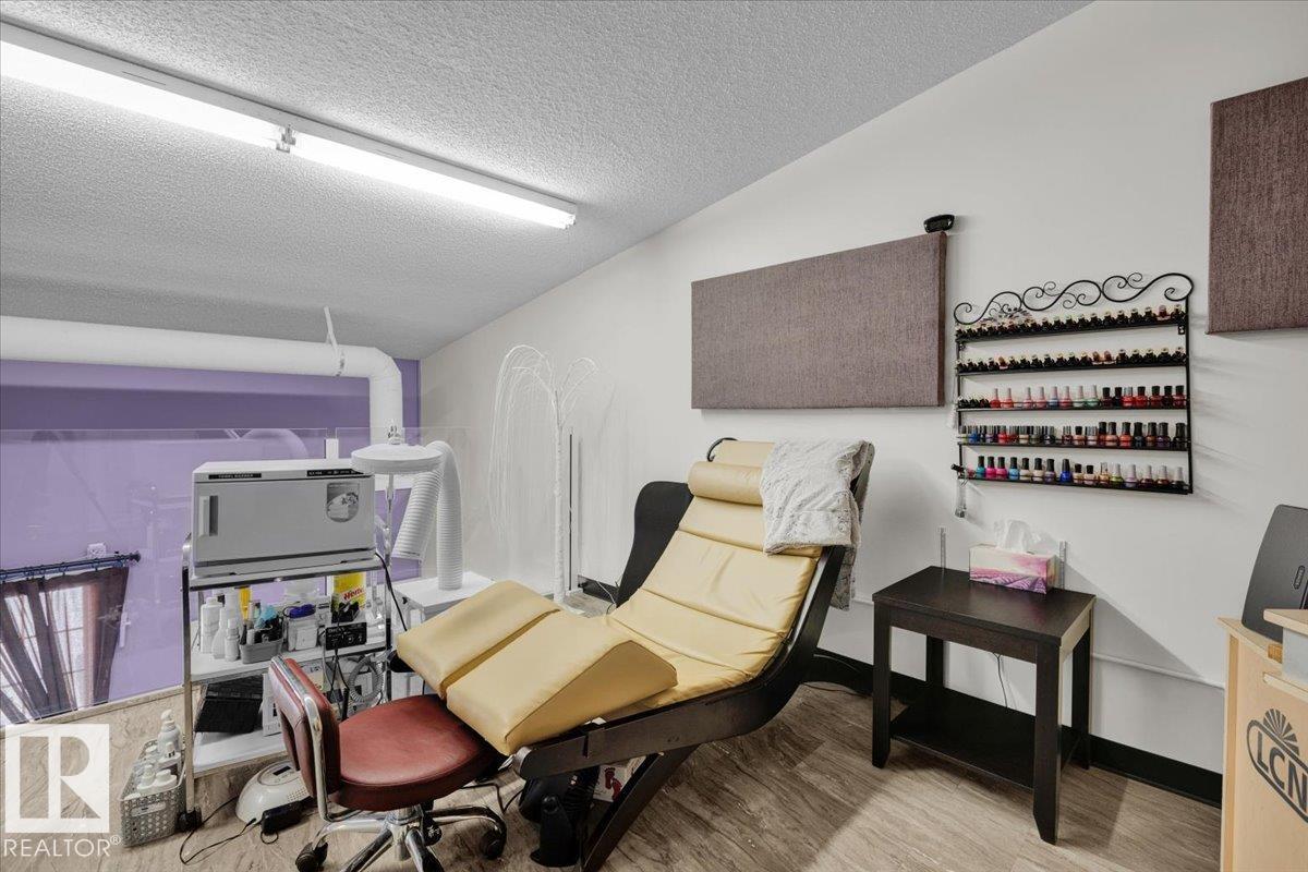 10016 164 St Nw Nw, Edmonton, Alberta  T5P 4Y3 - Photo 31 - E4461471