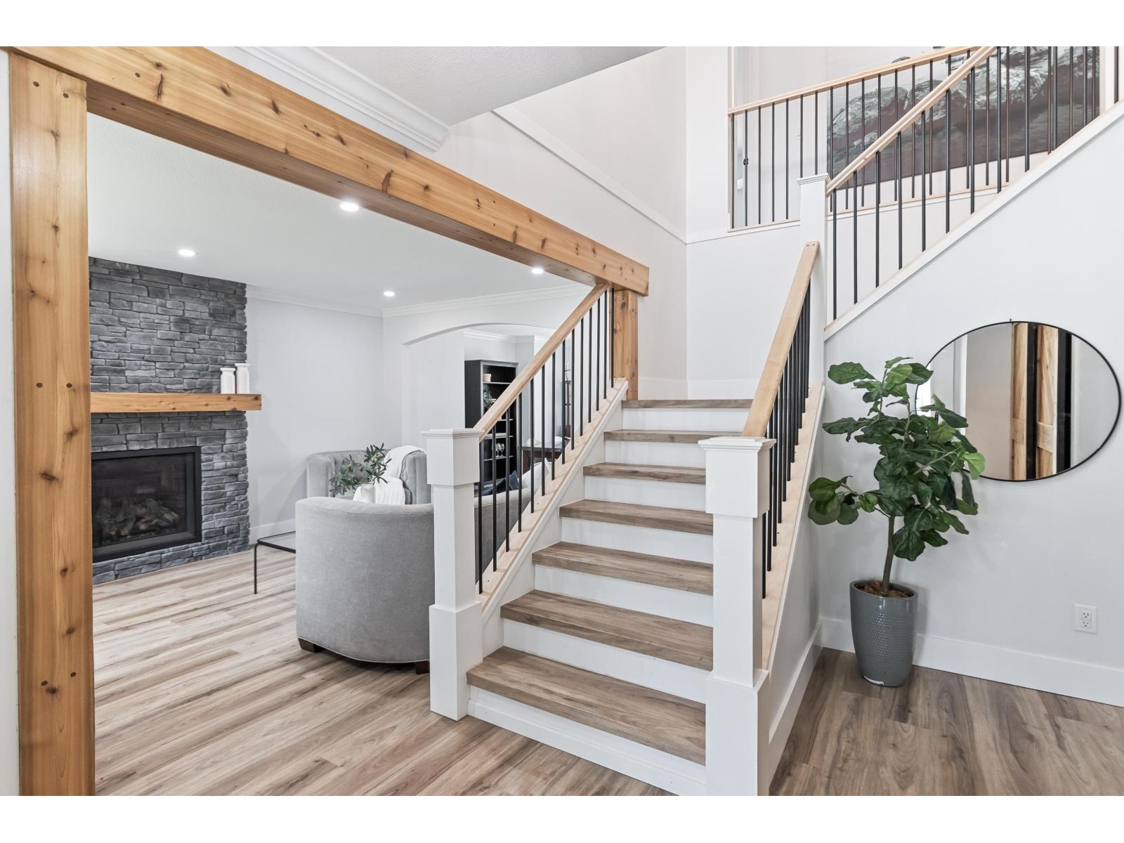 20365 91b Avenue, Langley, British Columbia  V1M 2G1 - Photo 4 - R3056756