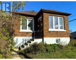 600 McDonald ST, Thunder Bay, Ontario