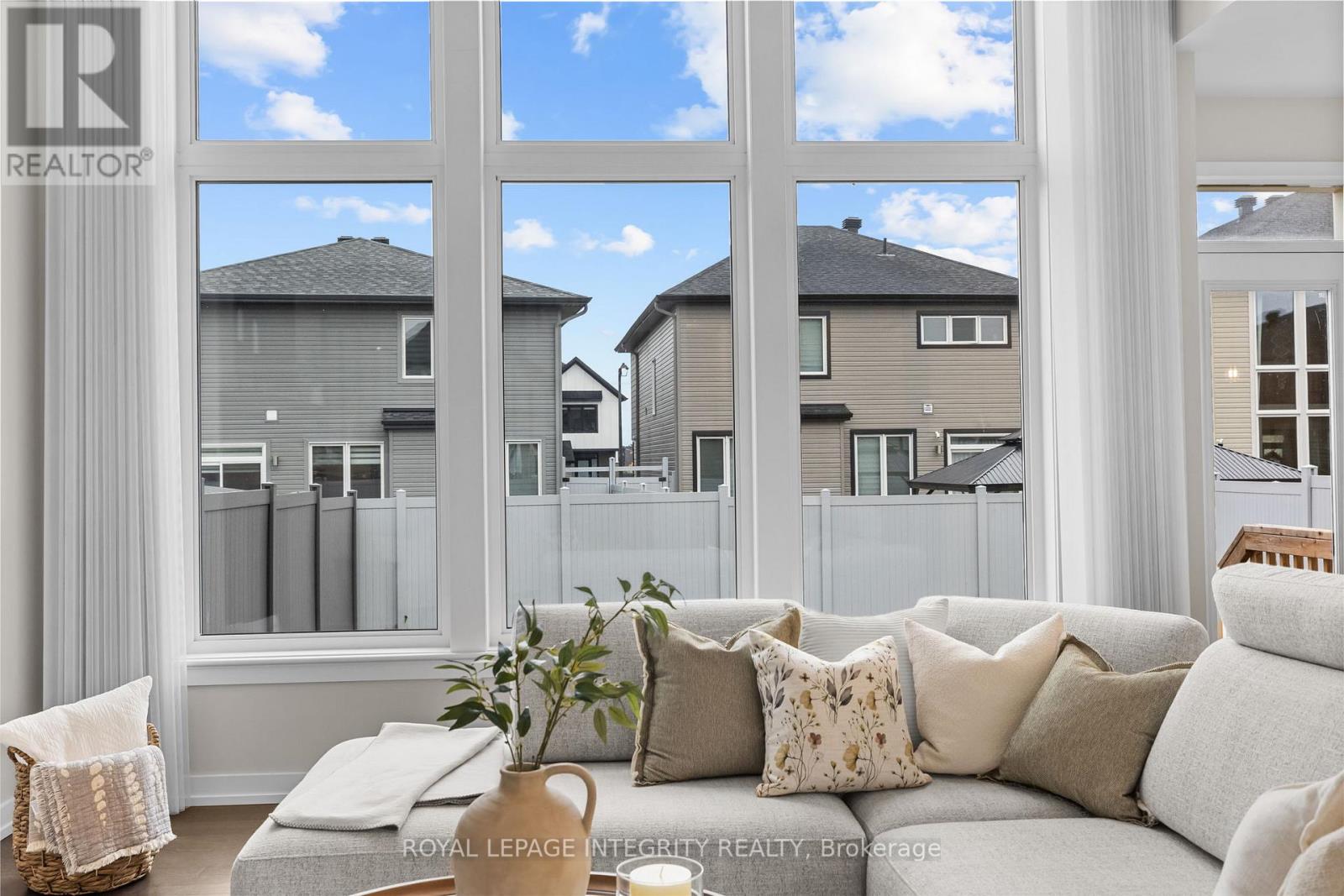 428 Gidran Circle, Ottawa, Ontario  K2V 0P5 - Photo 9 - X12454375
