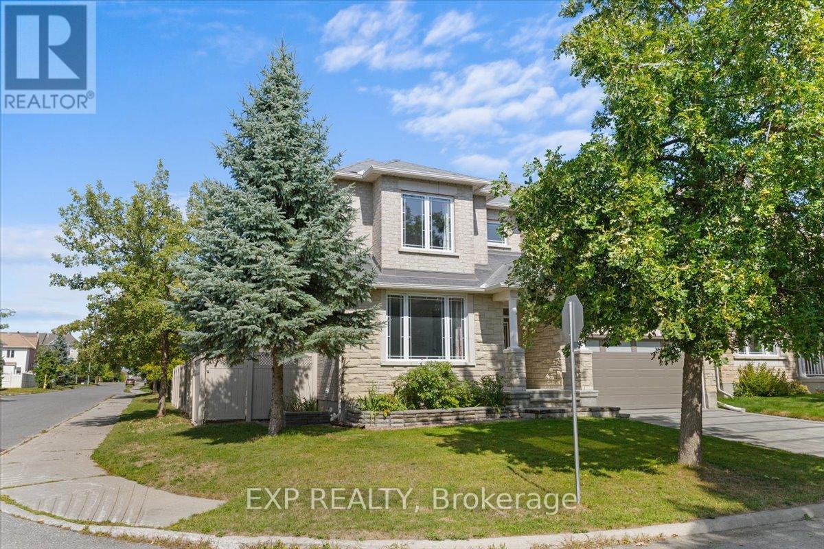 300 Grayburn Way, Ottawa, Ontario  K2J 0V8 - Photo 3 - X12454417