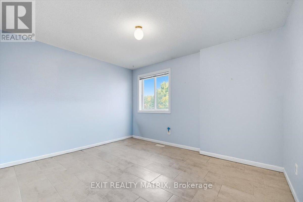 8089 Laurie Lane, Ottawa, Ontario  K0A 2P0 - Photo 17 - X12454418