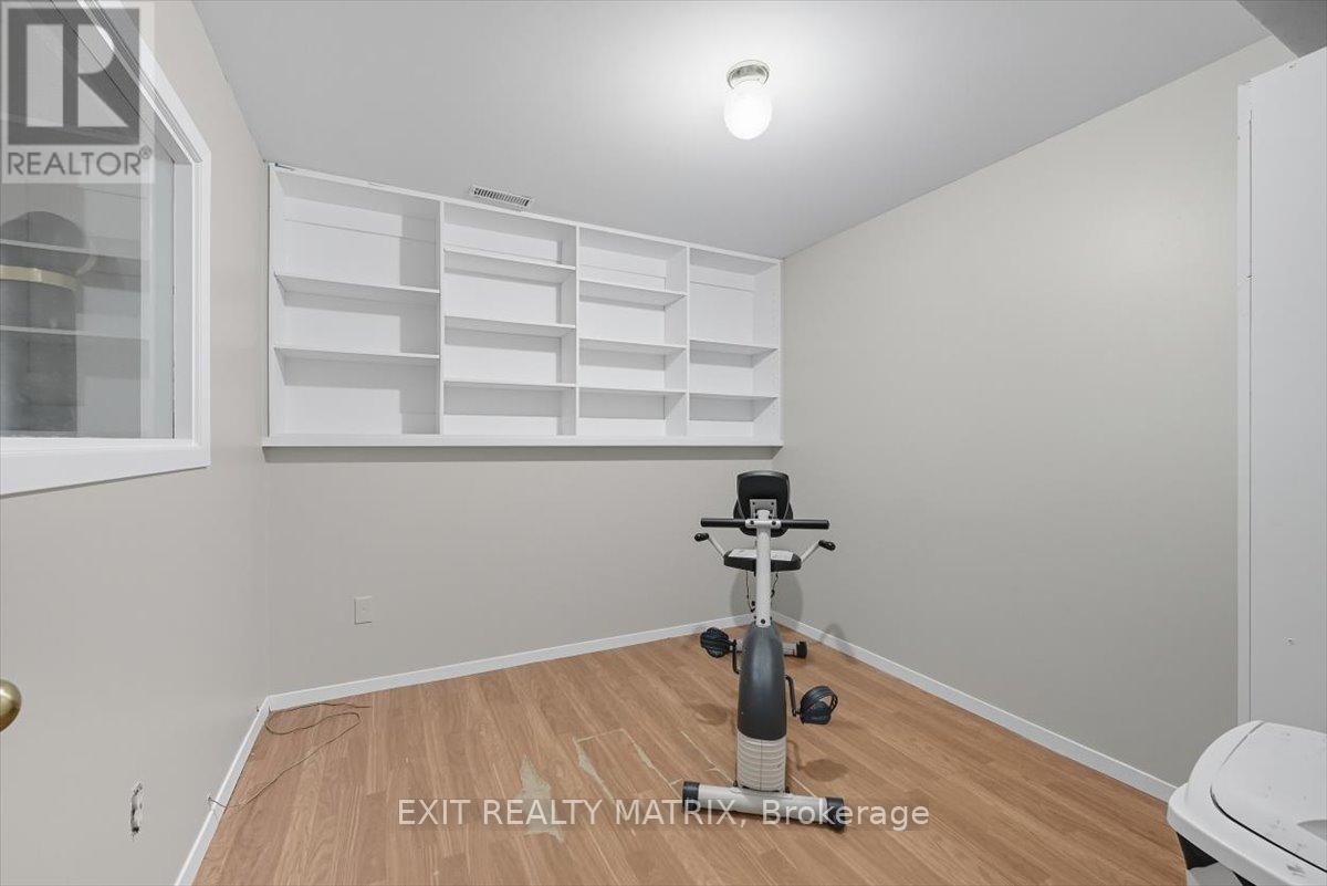 8089 Laurie Lane, Ottawa, Ontario  K0A 2P0 - Photo 28 - X12454418