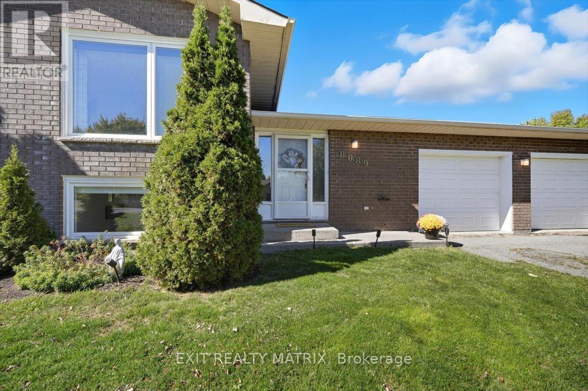 8089 Laurie Lane, Ottawa, Ontario  K0A 2P0 - Photo 3 - X12454418