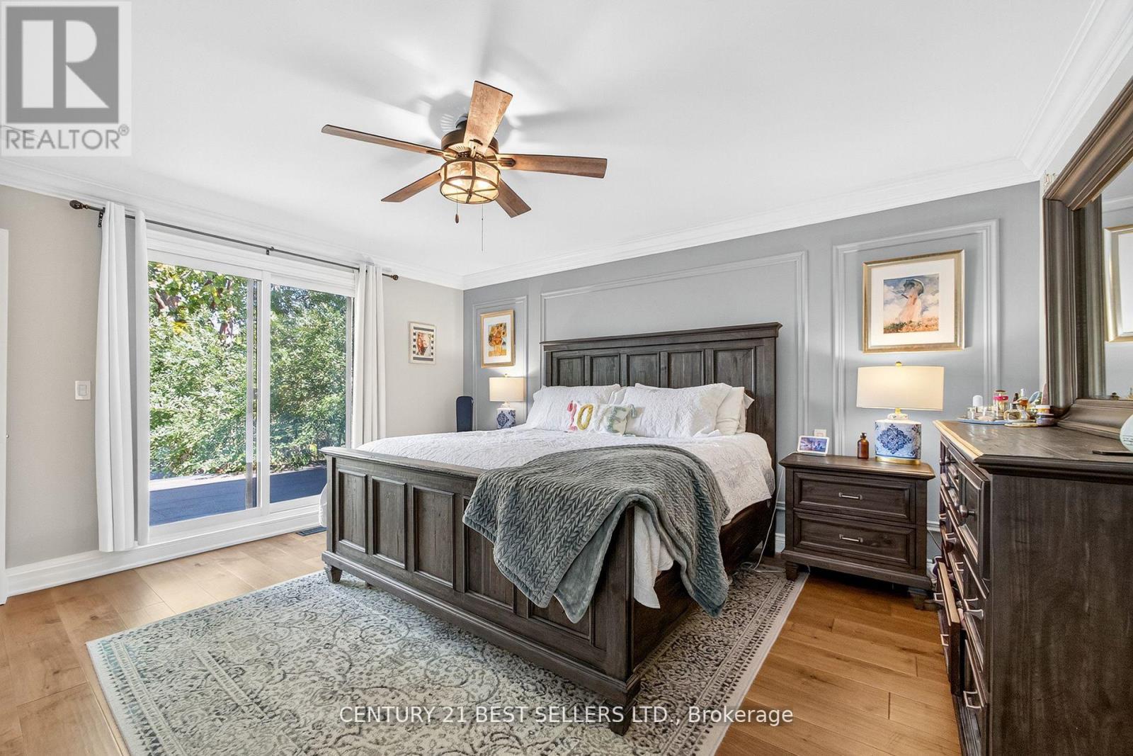 28 Wingrove Hill, Toronto, Ontario  M9B 2C6 - Photo 23 - W12454265