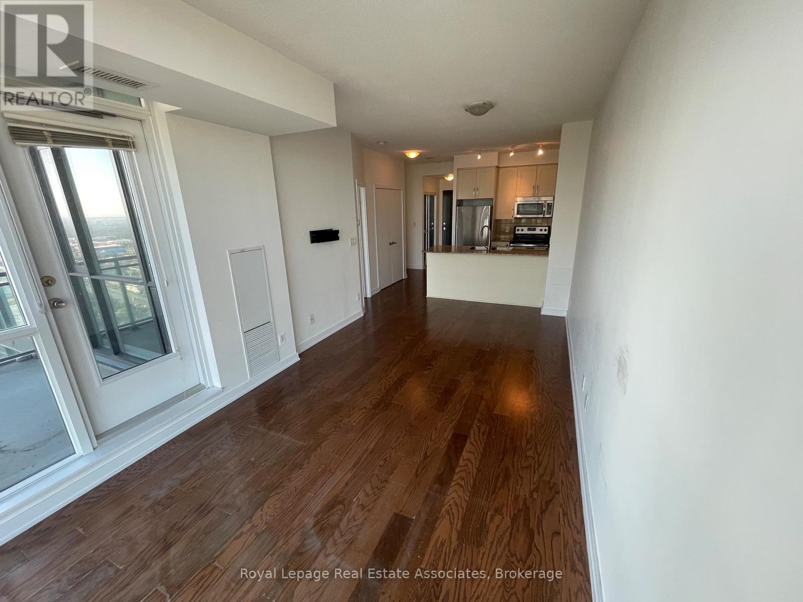4403 - 4070 Confederation Parkway, Mississauga, Ontario  L5B 0E9 - Photo 7 - W12454269